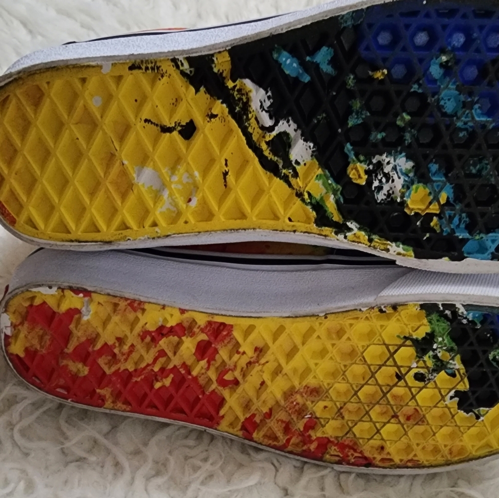 Vans - Picture 5 of 6